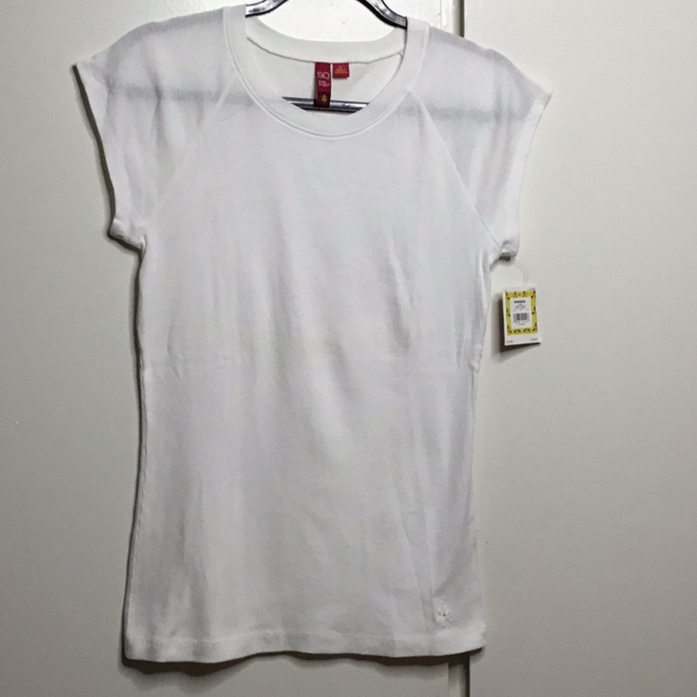 3 for $15 New women’s tee shirt.